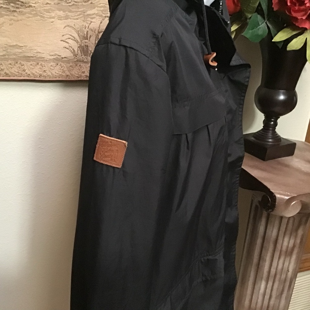 Element Eden Black Coat with Brown Patch